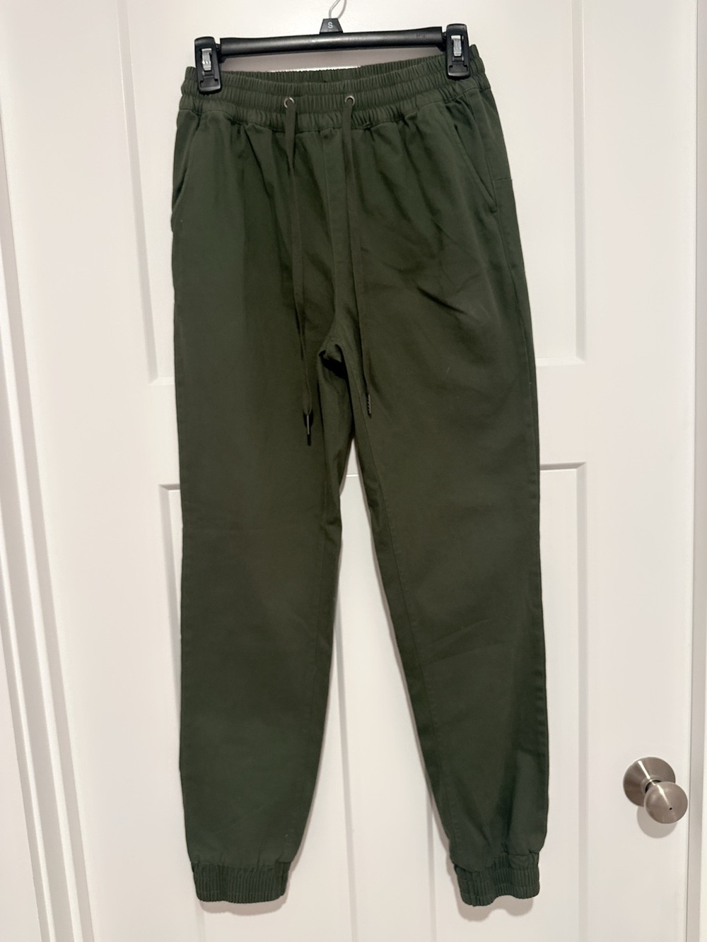 Womenβs Joggers Small